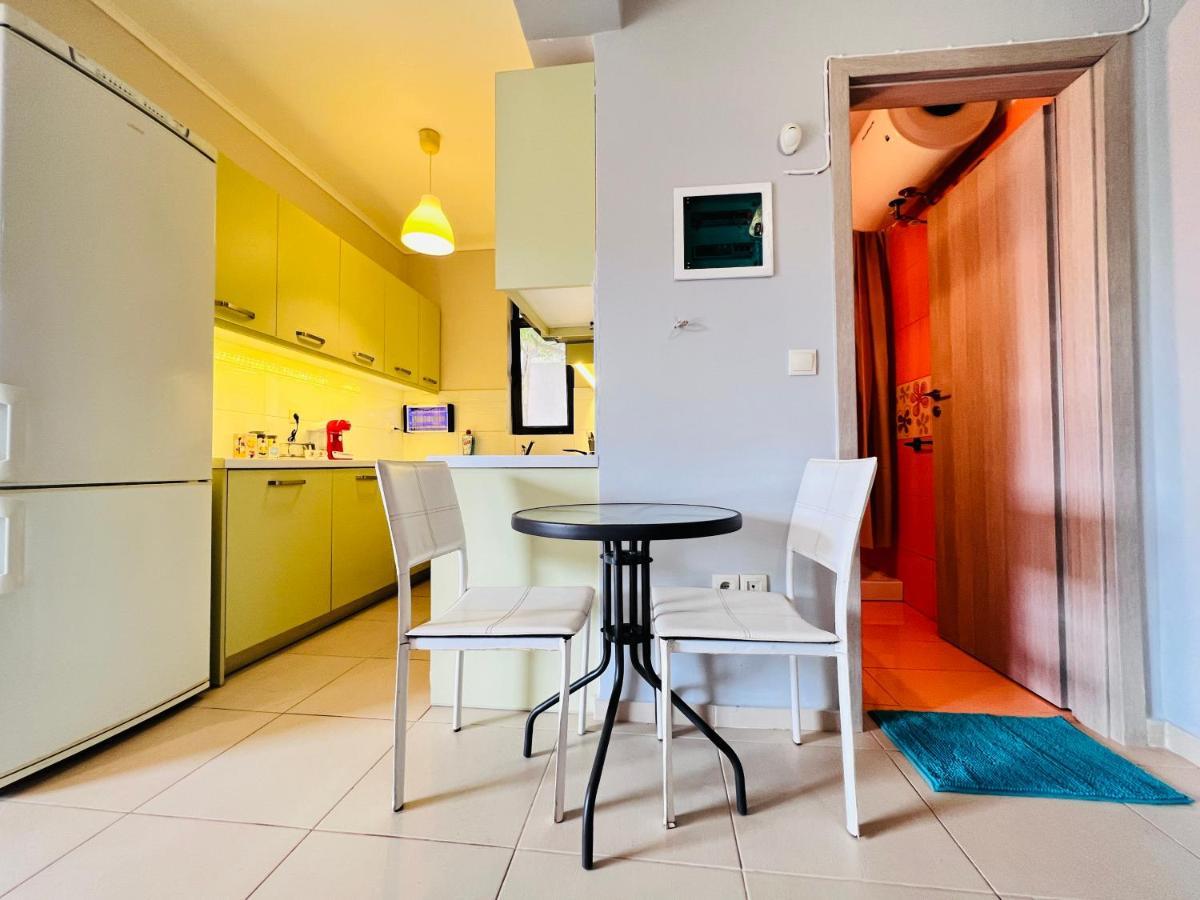 Maos Home Airport Free Shuttle Vravrona Exterior photo